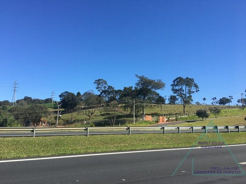 OPORTUNIDADE: Excelente área industrial/logística, com 700 metros de frete à Rodovia Dom Pedro I, km 96,