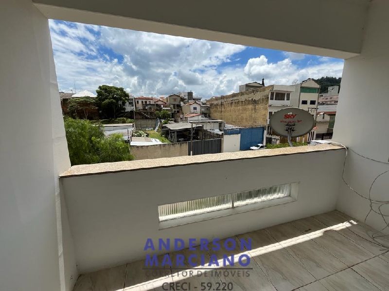 Apartamento central 2 dormitórios (1 suíte)