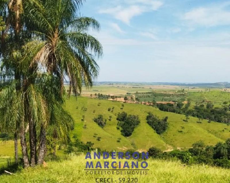 FAZENDA À VENDA EM ITAPIRA - SP