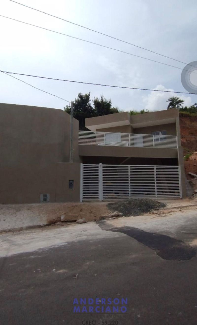 Casa Nova em Serra Negra
