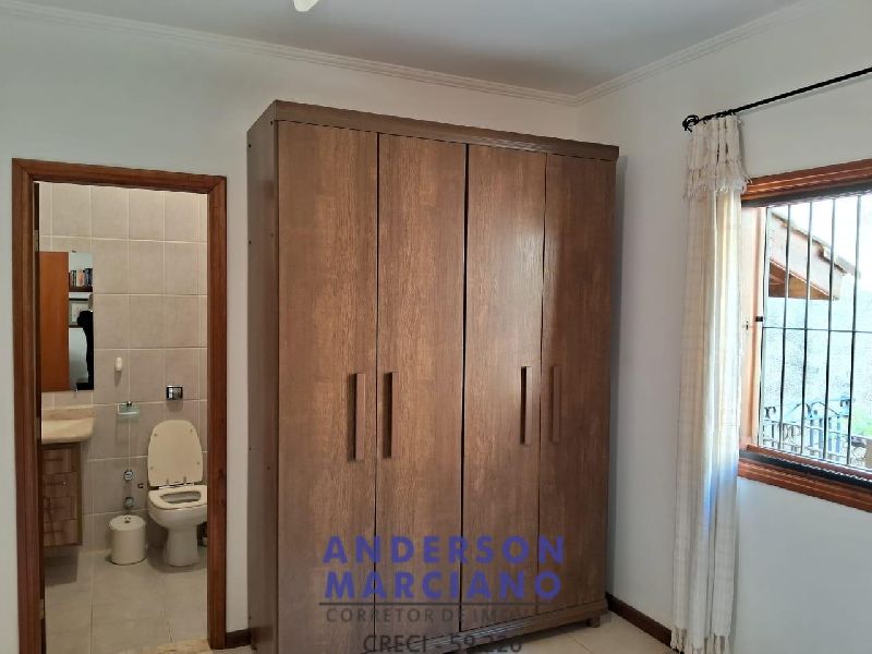 Belíssima residência com alto padrão de acabamento!