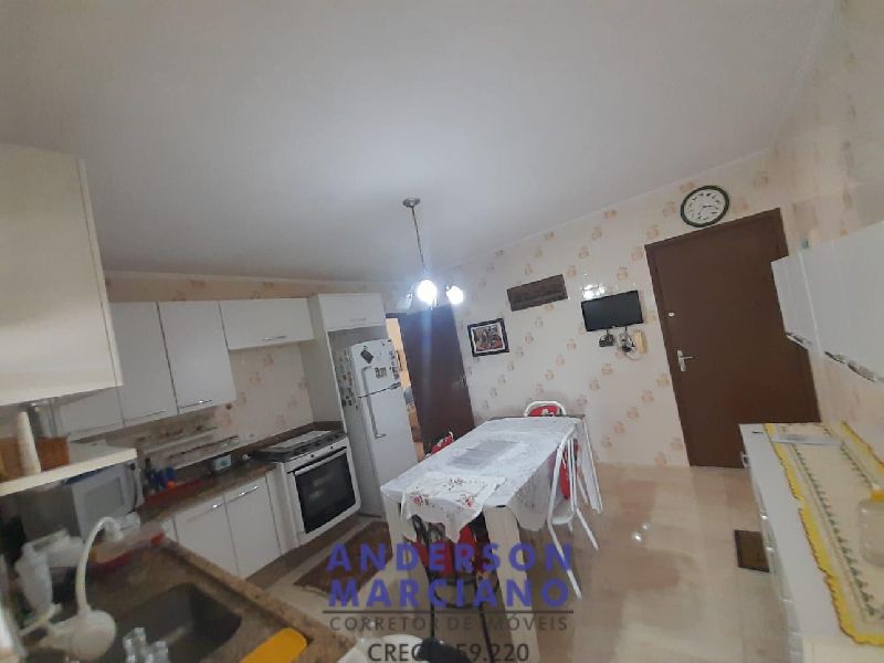 Oportunidade no Centro! Apartamento com 3 Dormitórios + Garagem