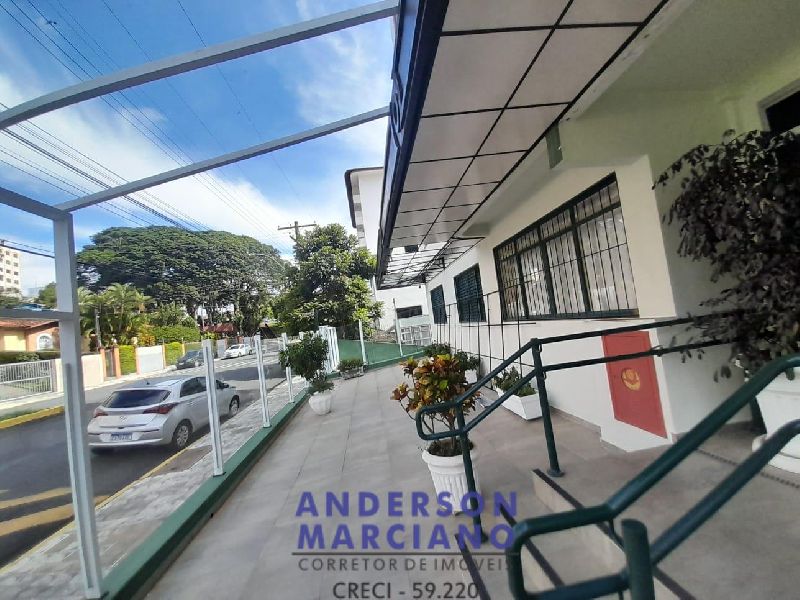 Oportunidade no Centro! Apartamento com 3 Dormitórios + Garagem