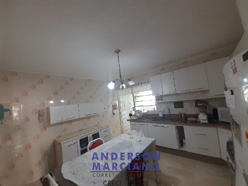 Oportunidade no Centro! Apartamento com 3 Dormitórios + Garagem