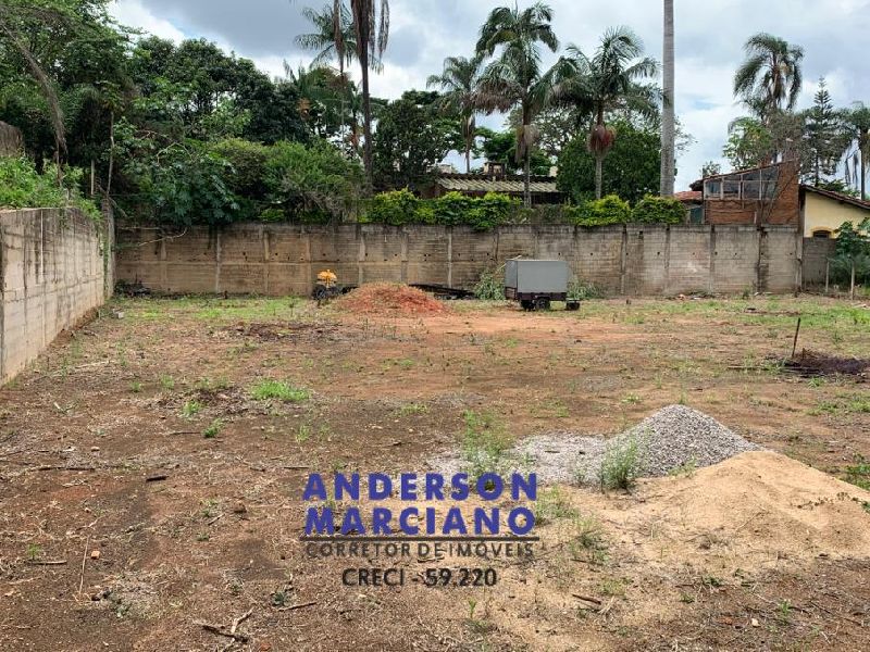 Terreno à Venda – Jardim Parque das Palmeiras – Serra Negra/SP