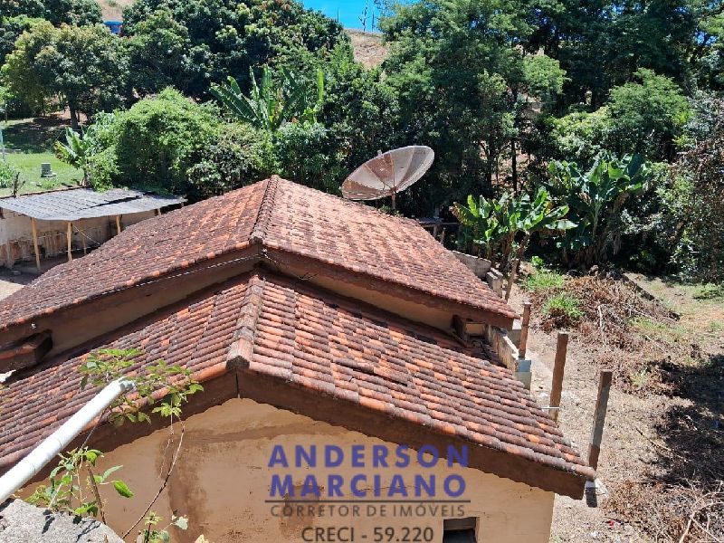 Negócio e Oportunidade – Terreno com 3 casas no Bairro Alto das Palmeiras – Serra Negra/SP