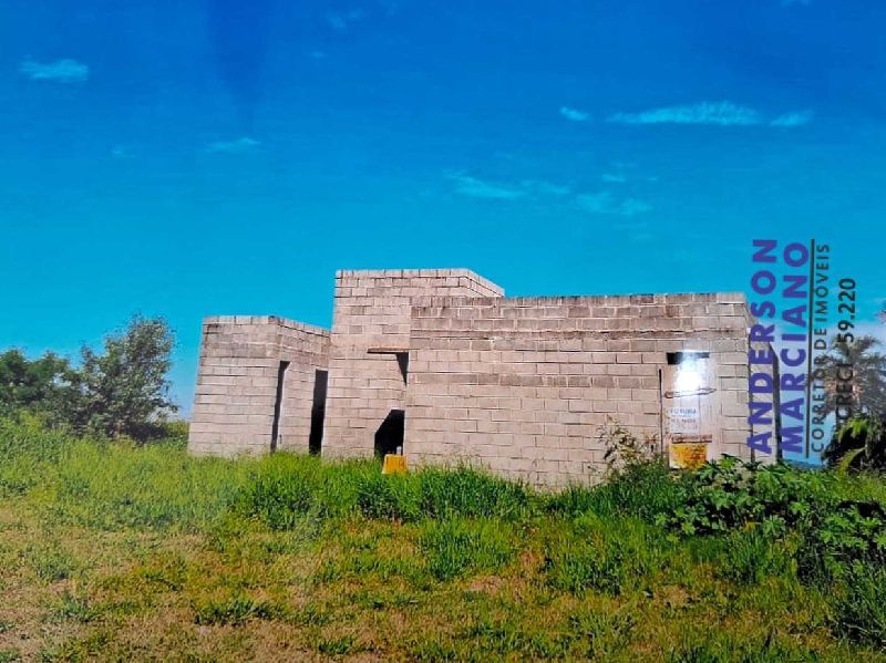 Oportunidade – Terreno com Casa em Construção