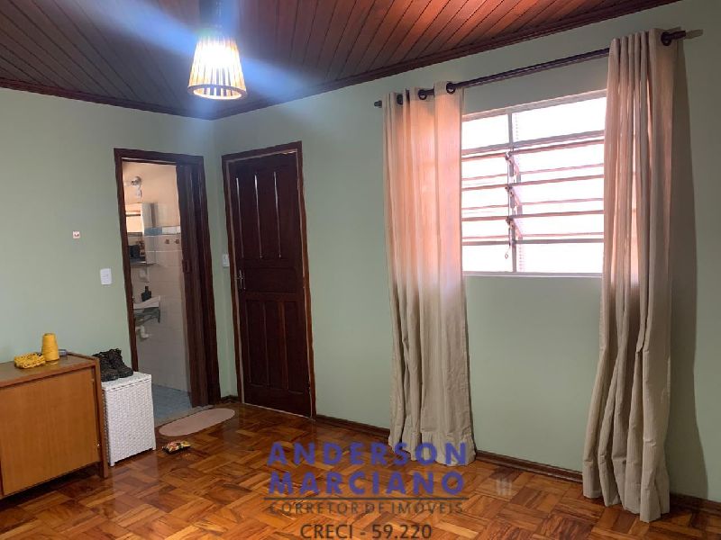 Casa à Venda – Conforto e Espaço em Local Tranquilo