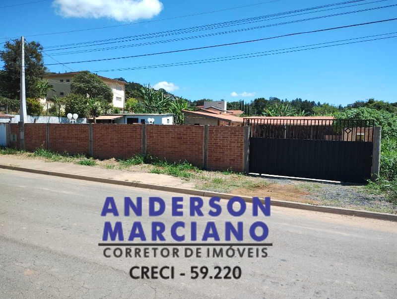 Chácara à Venda em Serra Negra – Frente ao Lago (Bairro das Posses / Jardim do Lago)
