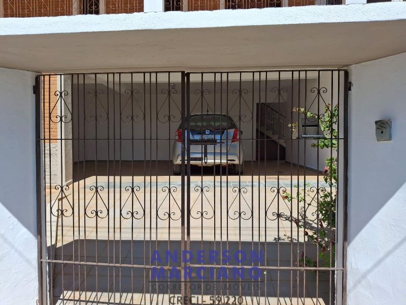 Casa à Venda em Serra Negra – Totalmente Mobiliada