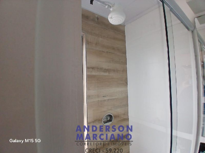 Kitnet Central à Venda – Totalmente Reformada