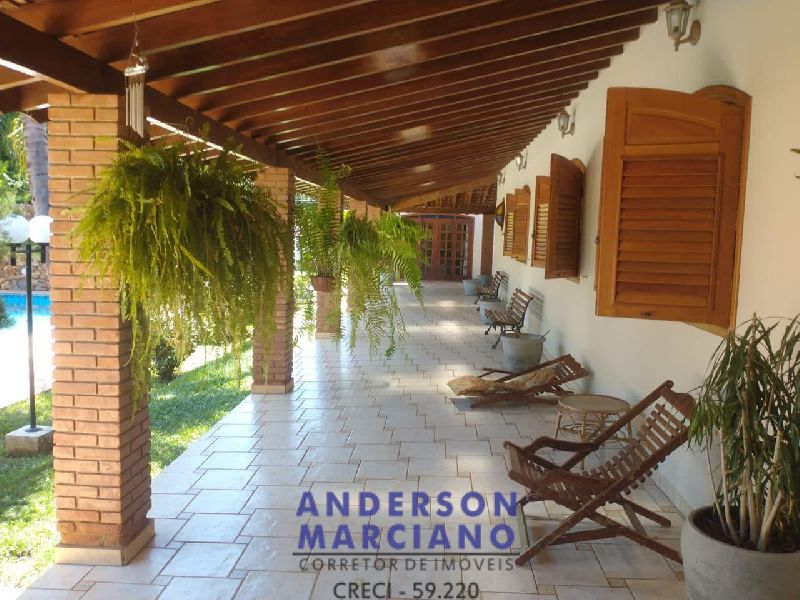 Lindíssima Chácara à Venda – Serra Negra / Lindóia