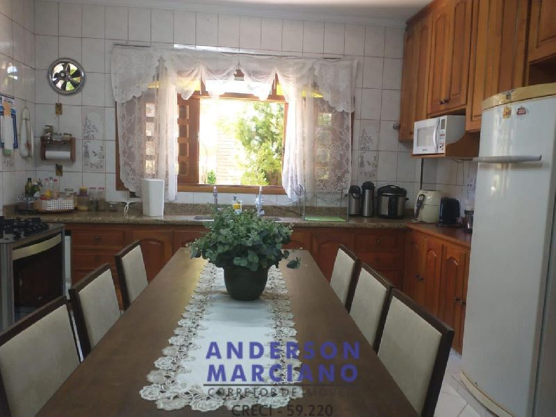 Lindíssima Chácara à Venda – Serra Negra / Lindóia