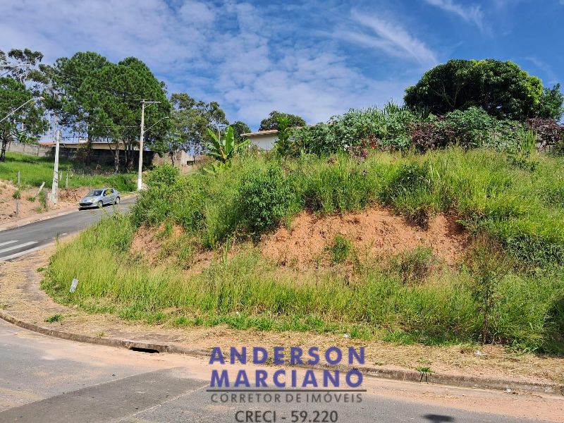 Belíssimo Terreno à Venda