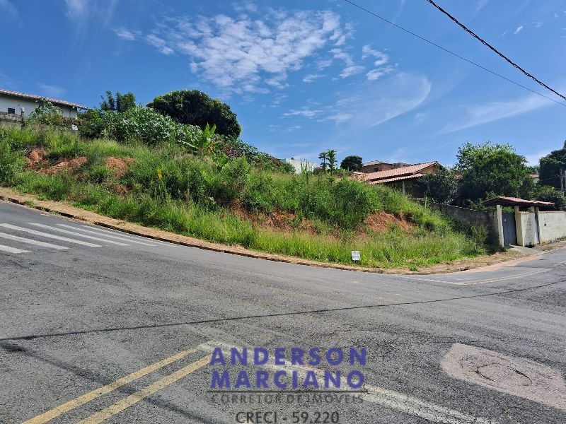 Belíssimo Terreno à Venda