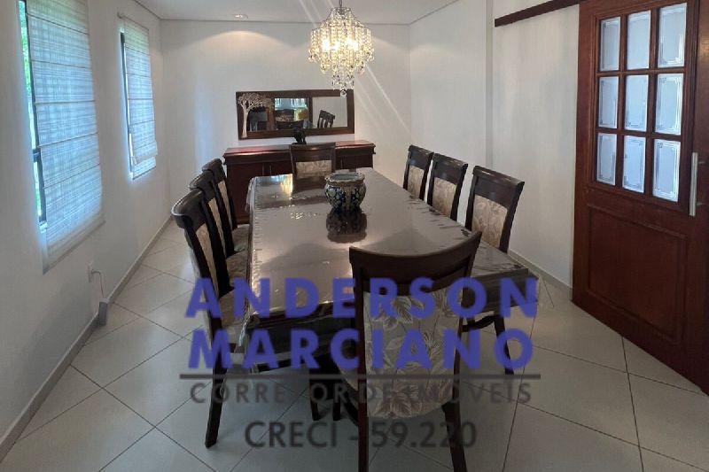 Casa de Alto Padrão à Venda