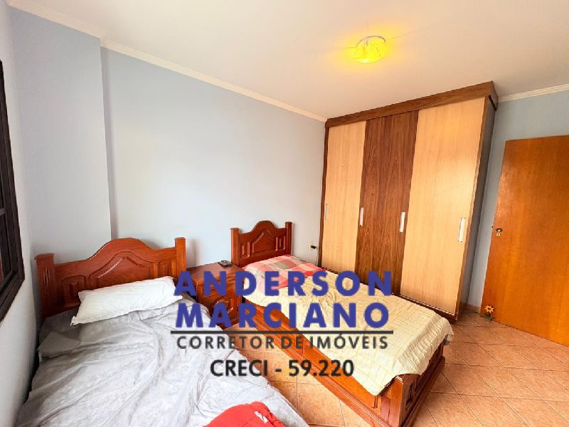 Apartamento à Venda – Região Central | Amplo e Confortável
