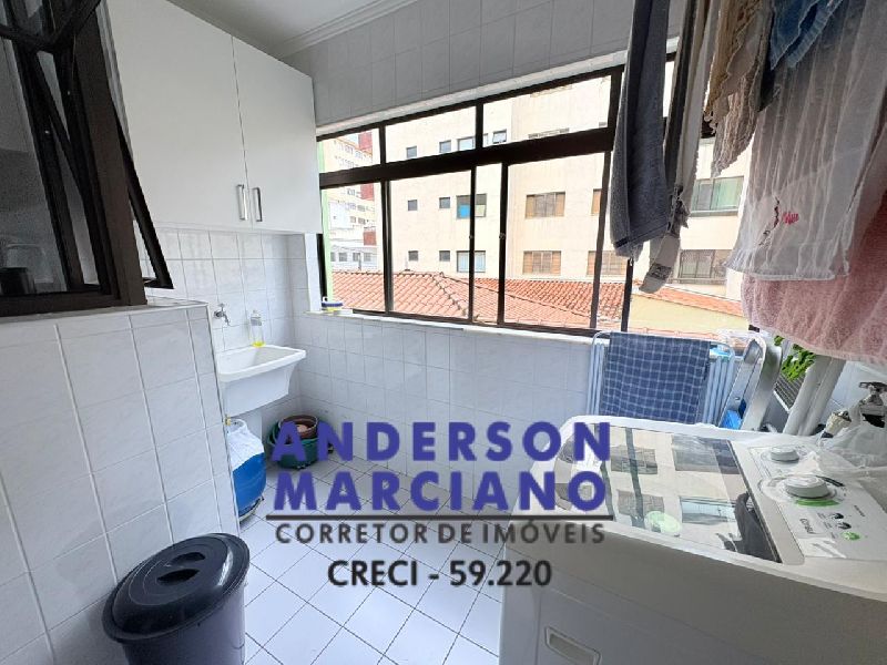 Apartamento à Venda – Região Central | Amplo e Confortável