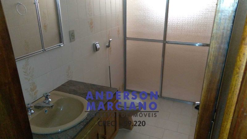 APARTAMENTO CENTRAL COM EXCELENTE VISTA