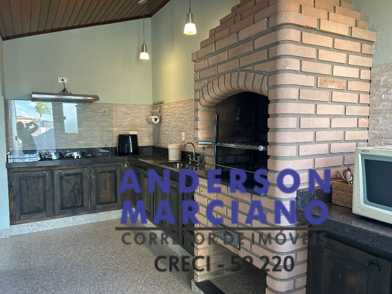 Casa à Venda – Estância Suíça