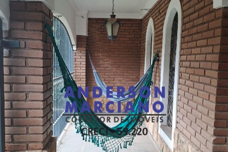 Casa à Venda – Vila Paulista | Porteira Fechada