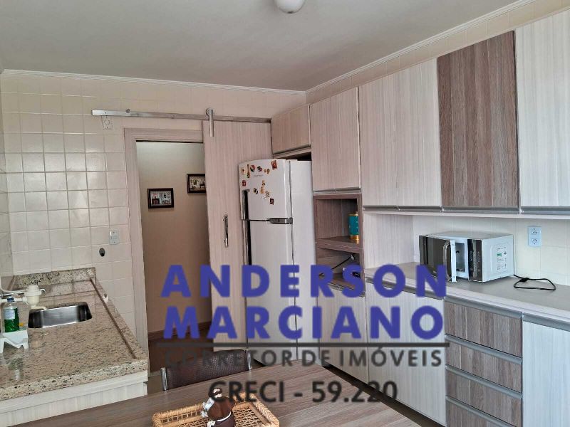 Apartamento à Venda – Centro | Em frente à Igreja Matriz