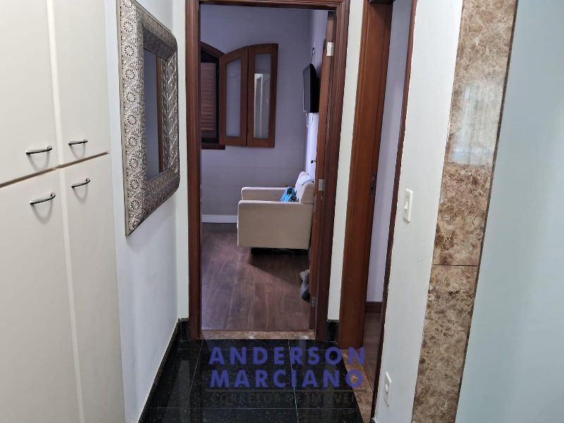 Belíssima Casa à Venda – Próxima ao Centro
