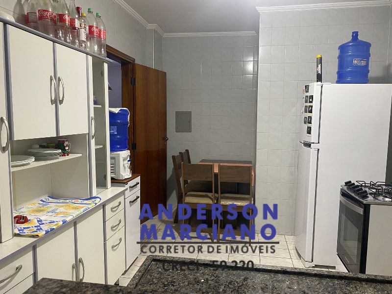 Apartamento à Venda – Centro de Serra Negra (SP)