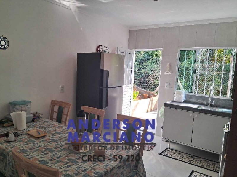 Lindíssima Chácara à Venda – Região de Alto Valor Imobiliário