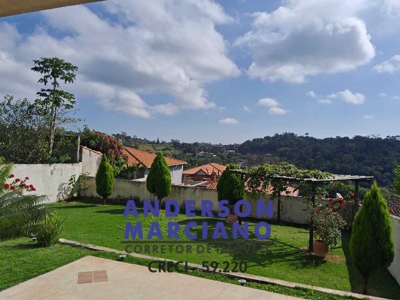 Casa Nova à Venda – Bairro Nobre