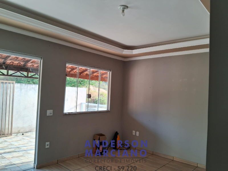 Casa à Venda – Próxima ao Centro de Serra Negra