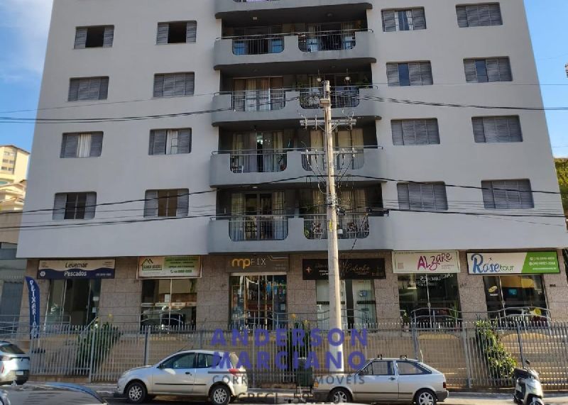 Apartamento Amplo à Venda – Localização Central