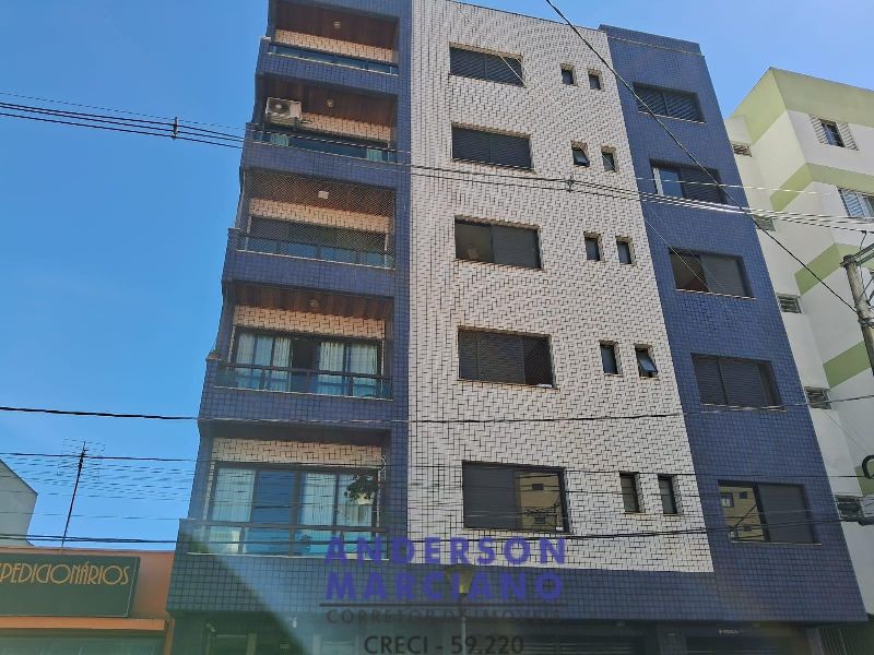 Apartamento à Venda – Localização Central