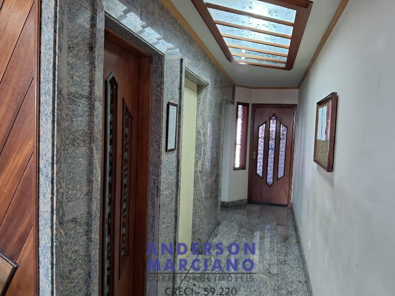 Apartamento à Venda – Localização Central