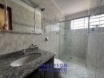 Apartamento central 2 dormitórios (1 suíte)