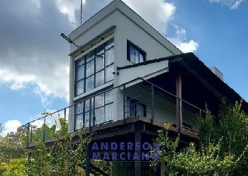 SÍTIO À VENDA EM CARRANCAS – VISTA ESPETACULAR, INFRAESTRUTURA PRONTA PARA MORAR OU INVESTIR