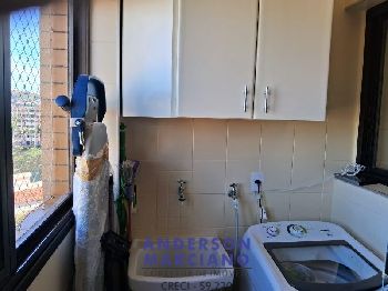 LINDÍSSIMO APARTAMENTO MOBILIADO - 1 DORMITÓRIO