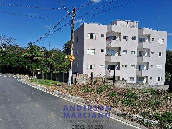 Apartamento à venda – 2 Dormitórios em Meio à Natureza