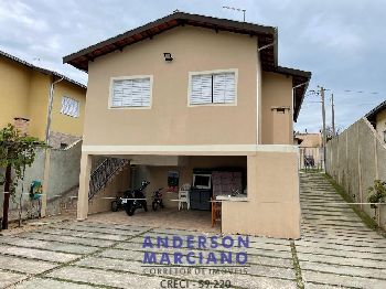 Casa à venda – Bairro Bela Vista, Serra Negra/SP