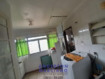 Oportunidade no Centro! Apartamento com 3 Dormitórios + Garagem