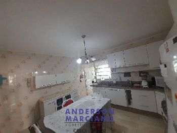 Oportunidade no Centro! Apartamento com 3 Dormitórios + Garagem