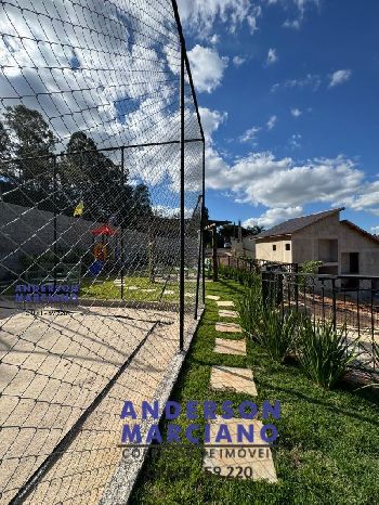 Casas em Condomínio Fechado com Infraestrutura Completa e Lazer