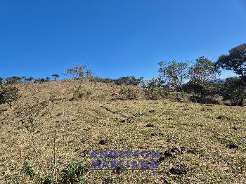 Sítio à Venda – 15 Alqueires