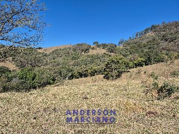 Sítio à Venda – 15 Alqueires