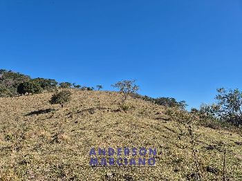 Sítio à Venda – 15 Alqueires