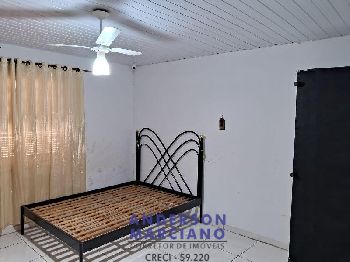 Casa à Venda – Localização Central