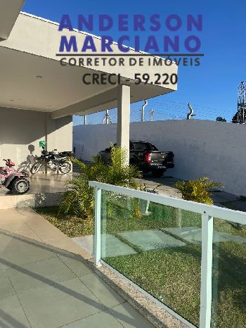 Casa à Venda – Porteira Fechada (apenas bens pessoais serão retirados)
