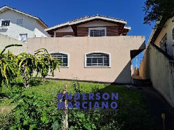 Belíssima Casa à Venda em Serra Negra – Perto do Centro