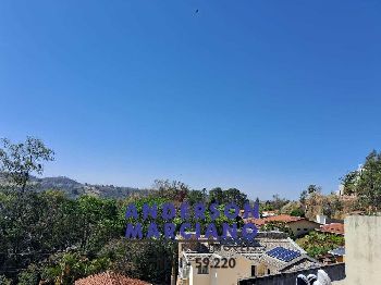 Belíssima Casa à Venda em Serra Negra – Perto do Centro