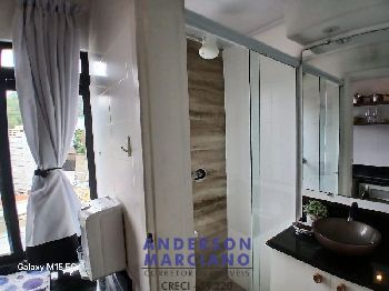 Kitnet Central à Venda – Totalmente Reformada